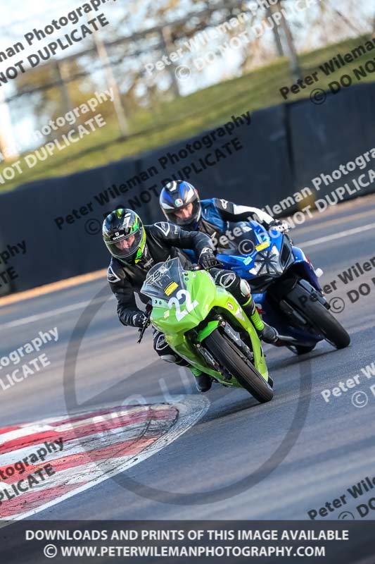 brands hatch photographs;brands no limits trackday;cadwell trackday photographs;enduro digital images;event digital images;eventdigitalimages;no limits trackdays;peter wileman photography;racing digital images;trackday digital images;trackday photos